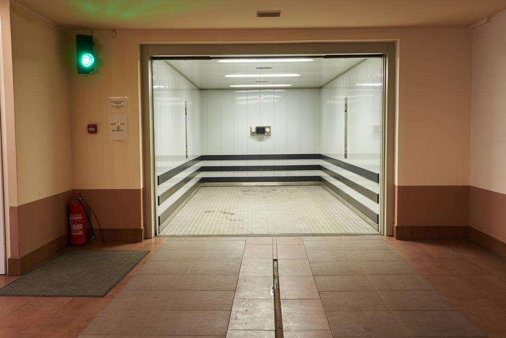 Etn Hotel Saraybosna Konforlar fotoğraf