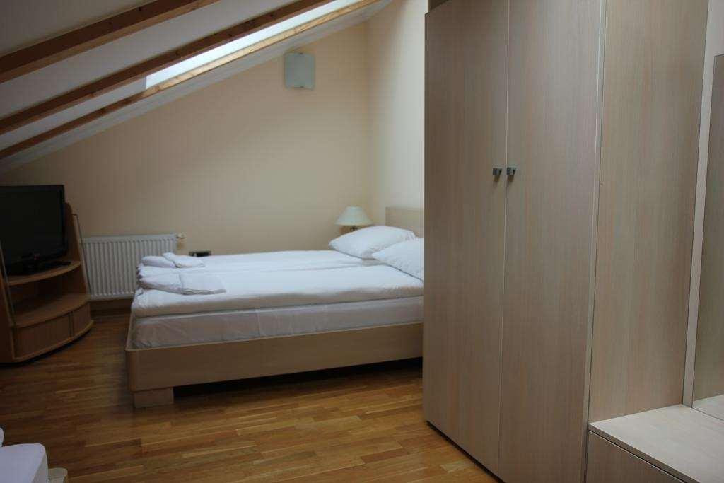 Etn Hotel Saraybosna Oda fotoğraf