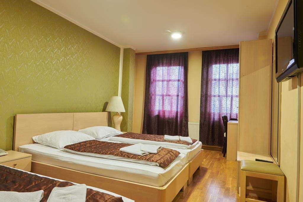 Etn Hotel Saraybosna Oda fotoğraf
